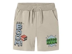 beige sweatshorts med Minecraft print, bindebånd og lommer fra Name It 13243279 peyote